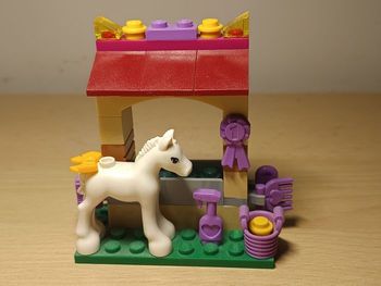 🐎🏇🏻🎠 Mini écurie Lego Friends avec auge et set complet de soin du cheval