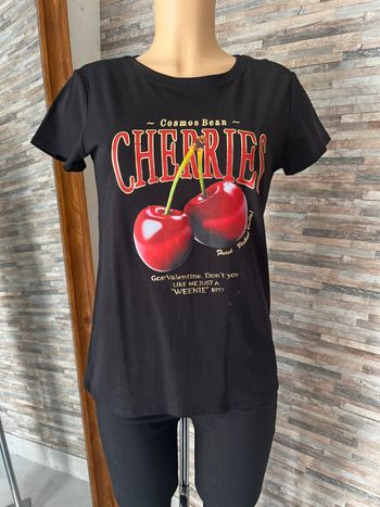 T-shirt cerise taille unique tendance