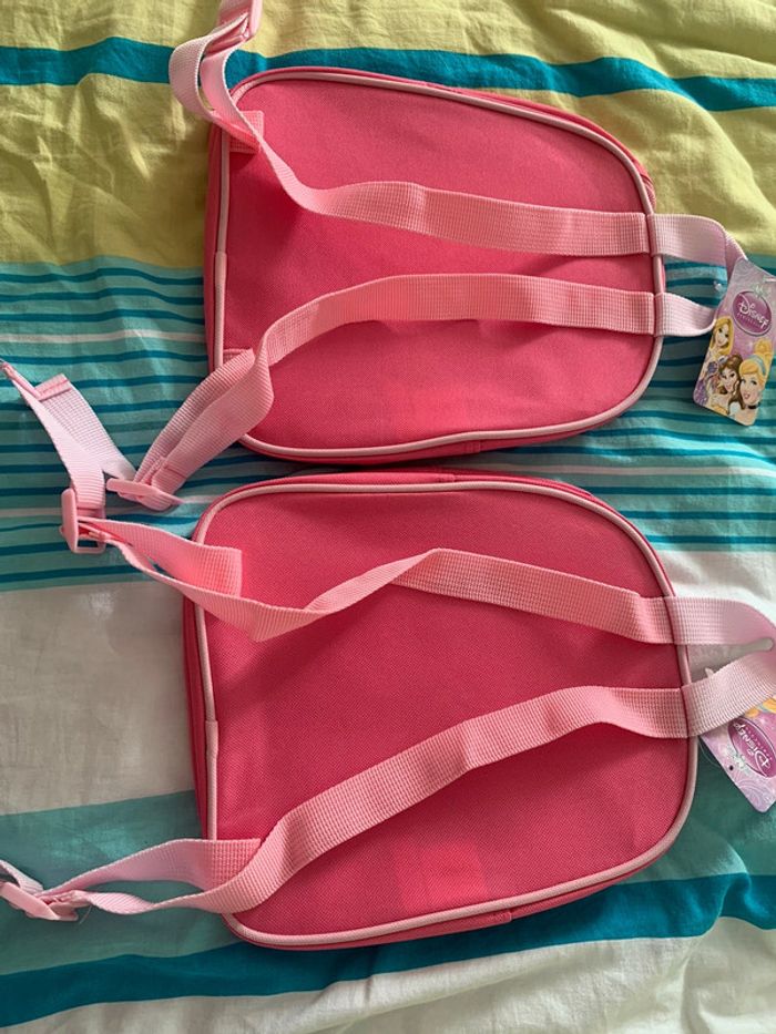 Lot sac à dos neuf - photo numéro 2