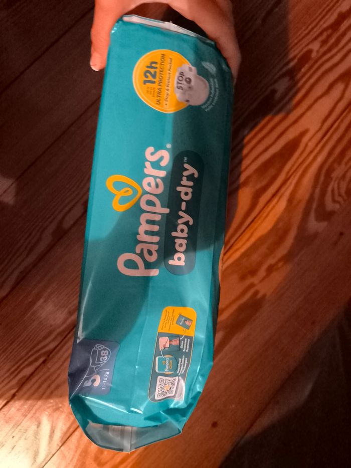 Couches Pampers Baby dry taille 5 - photo numéro 2