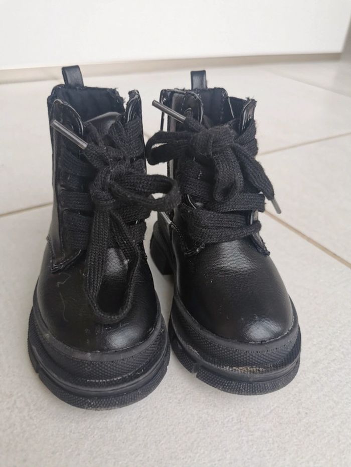 Bottines noir taille 21 - photo numéro 4