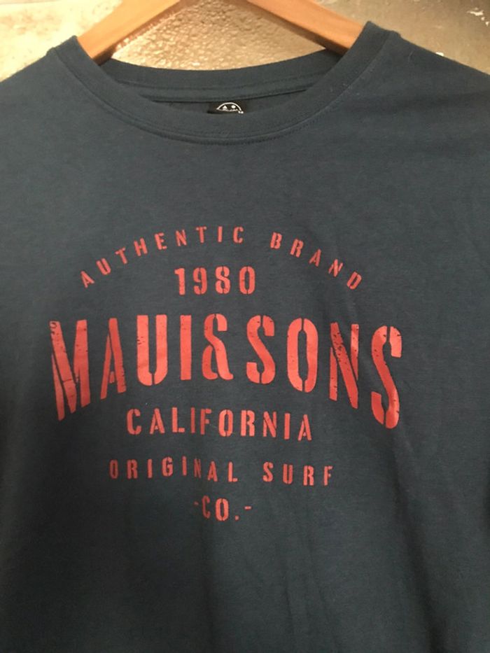 T-shirt manches longues marque Maui and sons taille 12 ans - photo numéro 4