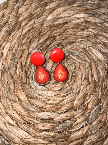 Paire de boucles d’oreilles fantaisies neuves orange fantaisie