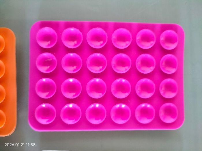 Lot 6 ventouses magiques support - photo numéro 3