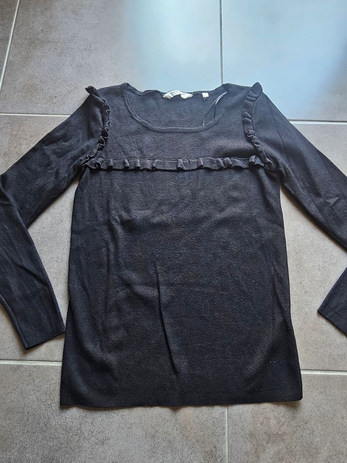 Pull noir