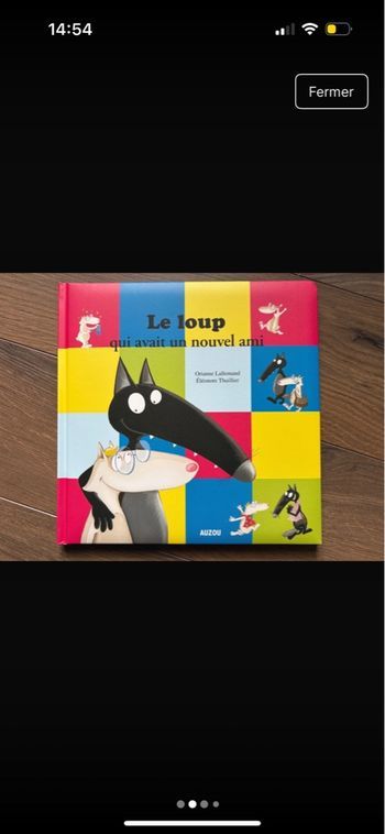 Livre le loup qui avait un nouvel ami grand album Auzou