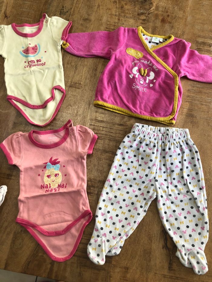 Lot 9 mois fille - photo numéro 2