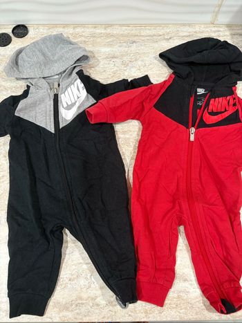 Ensemble Nike bébé  3 mois très peu porté