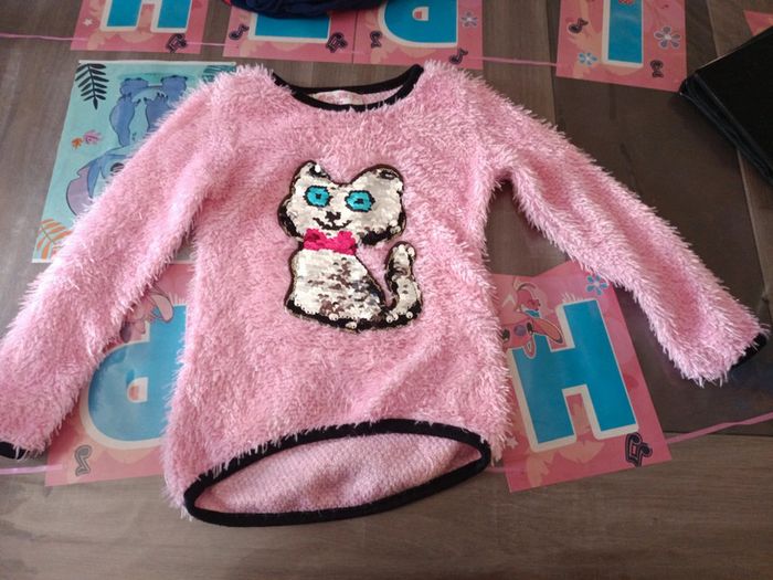 Pull a sequins 4 ans