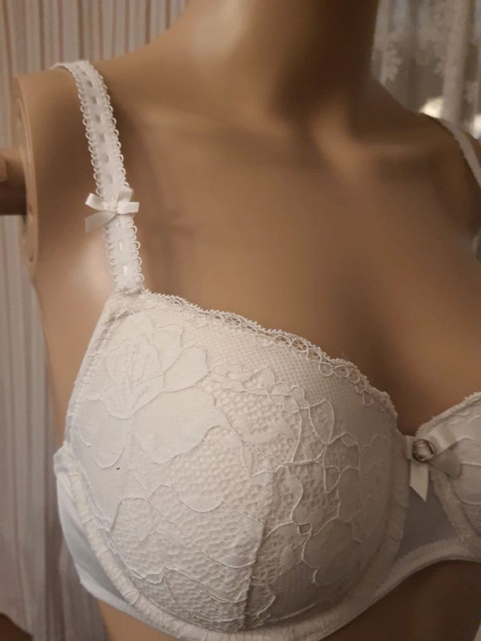 Soutiens-gorge Hunkemöller blanc fr 90D - photo numéro 3