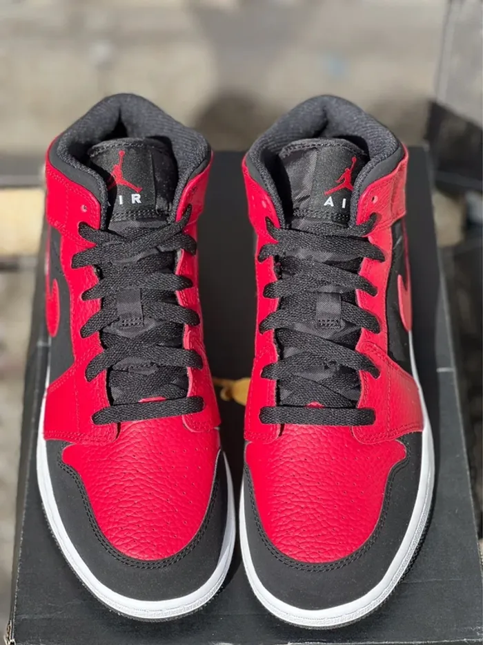 Nike air jordan 1 mid bred 40 neuve - photo numéro 3