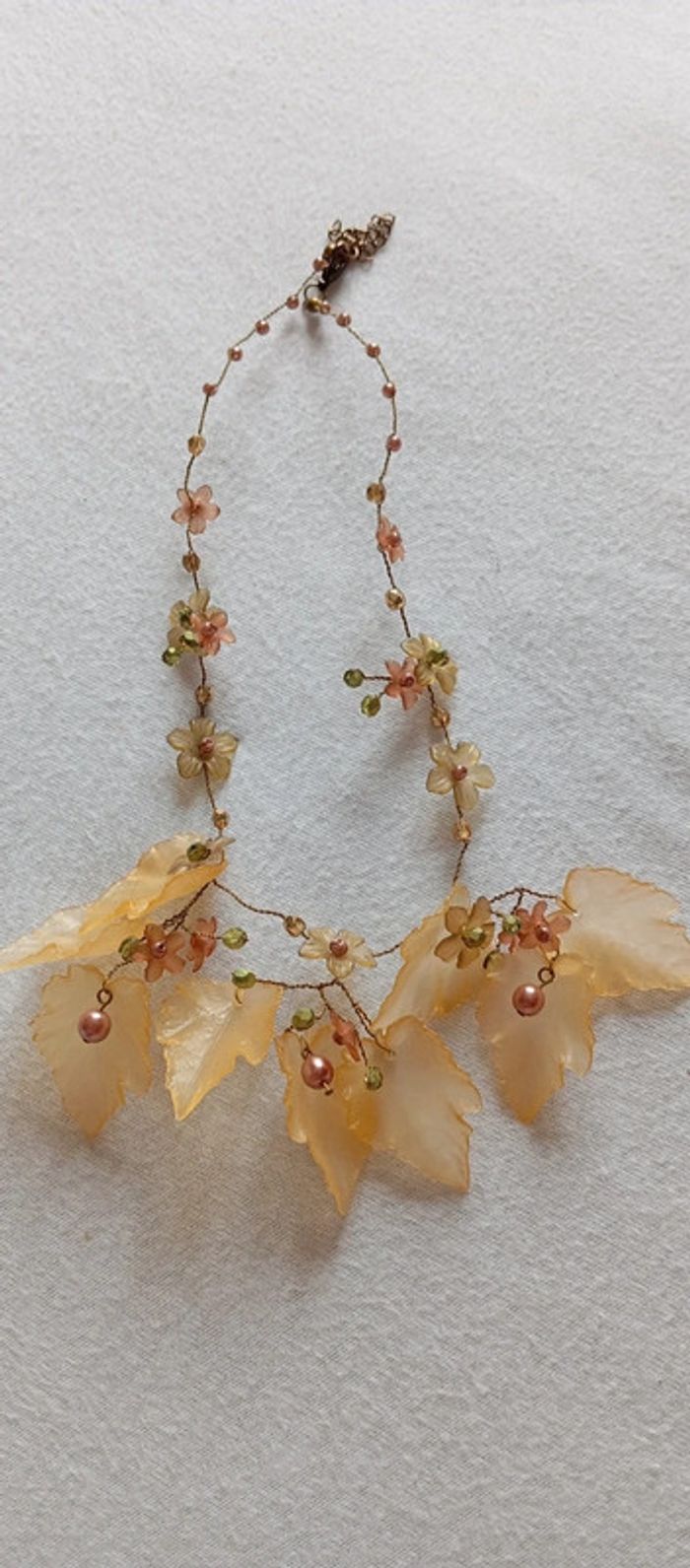 Collier feuilles et fleurs vintage