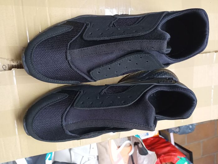 Baskets noirs 41 neuve