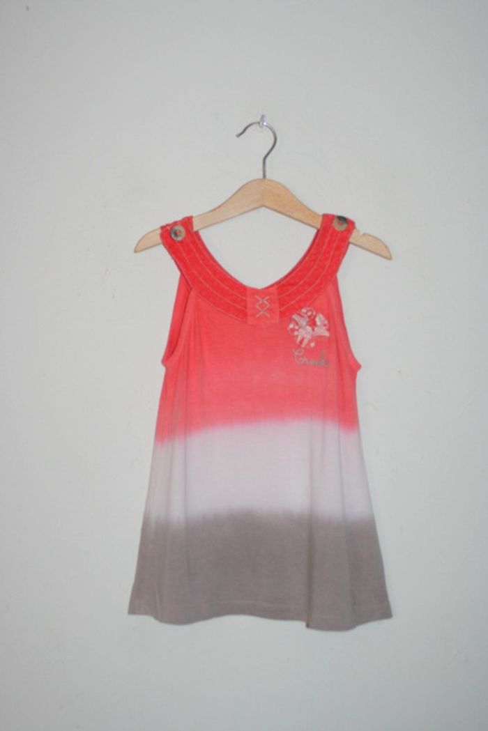 Haut sans manche marque Creeks 6 ans