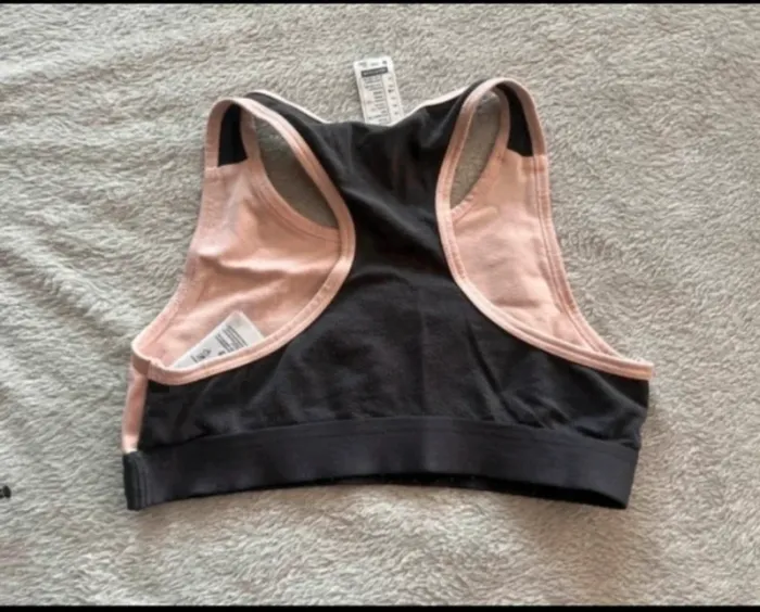 Brassière - photo numéro 2