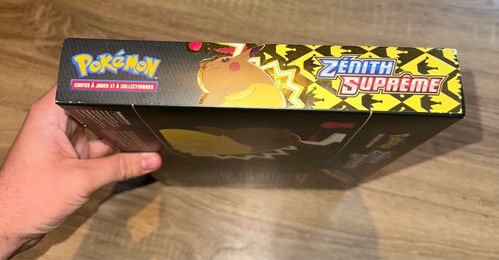 Coffret Zenith suprême Pikachu -Vmax - photo numéro 6