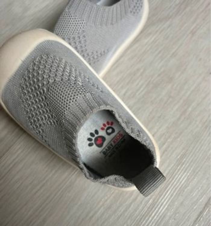 Chaussures / chaussons - photo numéro 3