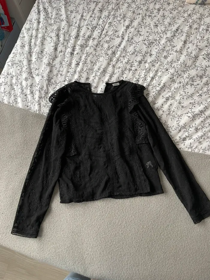Blouse noire - photo numéro 2