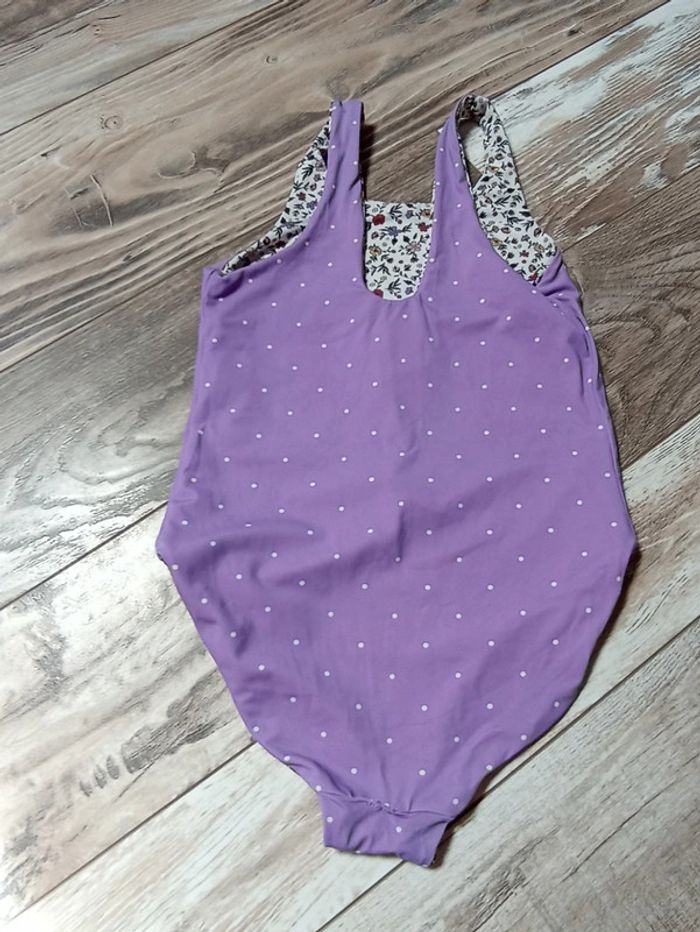Maillot de bain 1 pièce réversible Kiabi taille 8 ans - photo numéro 6