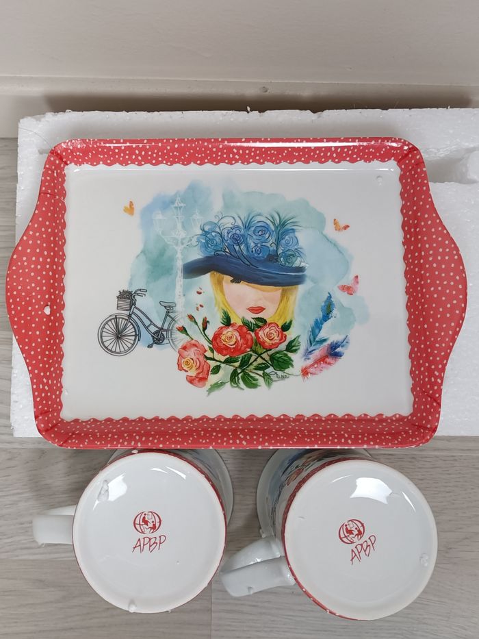 set de 2 mugs et plateau assorti NEUF - photo numéro 6