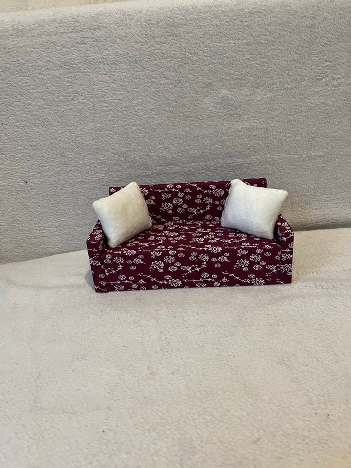 Canapé / meuble pour barbie Neuf