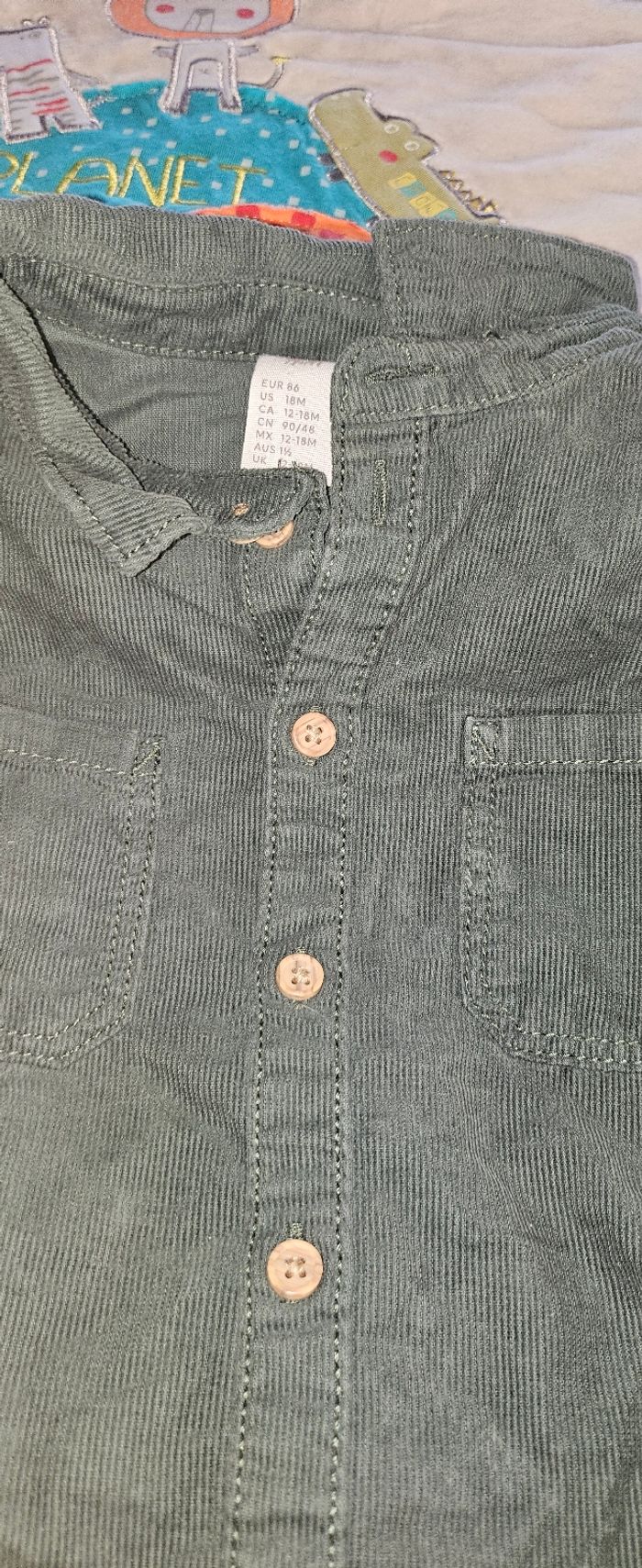 Lot de vêtements bébé garcon 18 mois - photo numéro 2