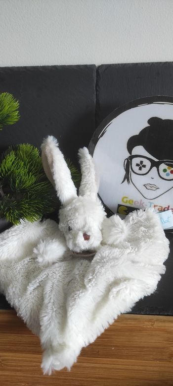 Doudou baby nat plat lapin blanc taupe Les Flocons BN051 marron poils fourrure