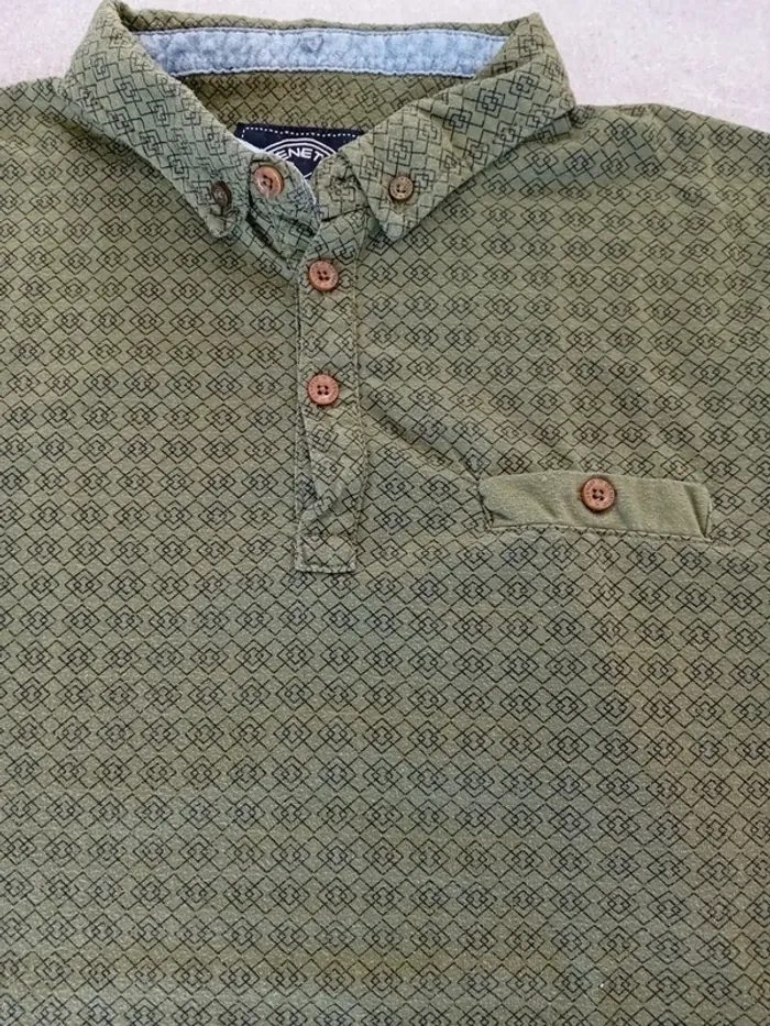 Polo Homme taille L/ 40 - photo numéro 2
