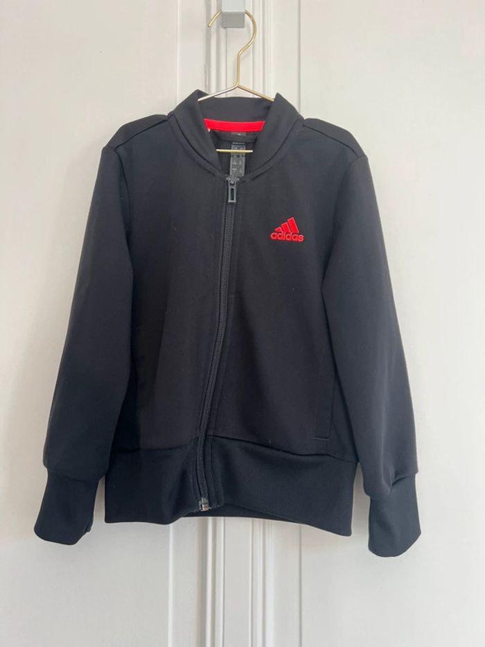 Veste noire et orange adidas 5-6 ans