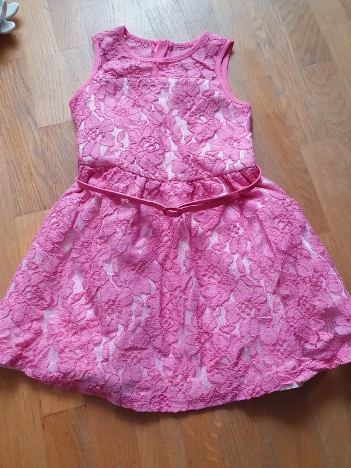 Robe de cérémonie - photo numéro 2