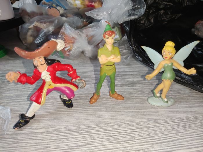 Anciennes figurines Peter Pan