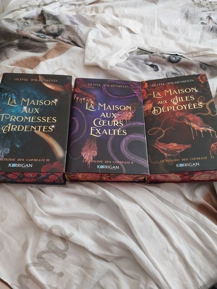Romans Le Royaume des Corbeaux tomes 1 à 3 Reliés Collectors Olivia Wildenstein Korrigan
