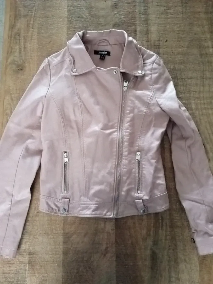 Veste s
