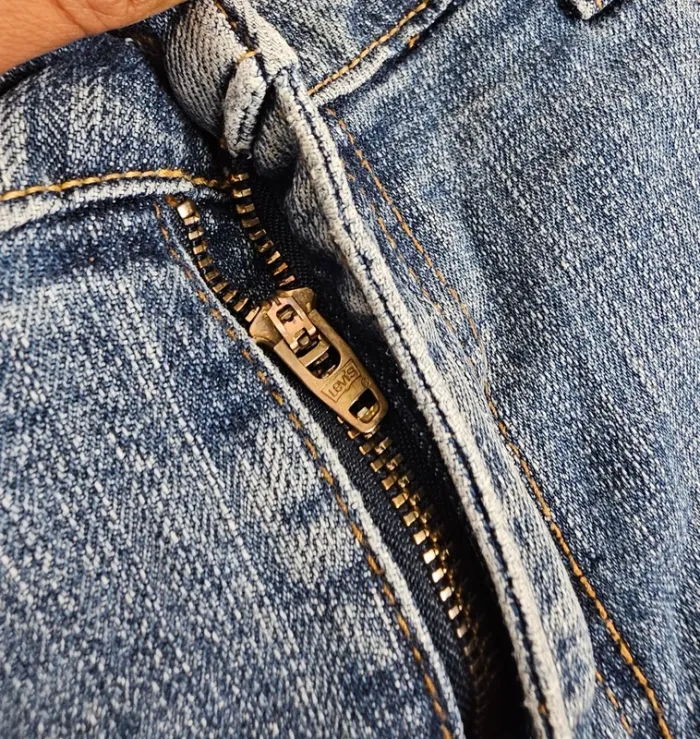 Levi's Strauss Midi-Pyrénées rise skinny T:40 - photo numéro 9