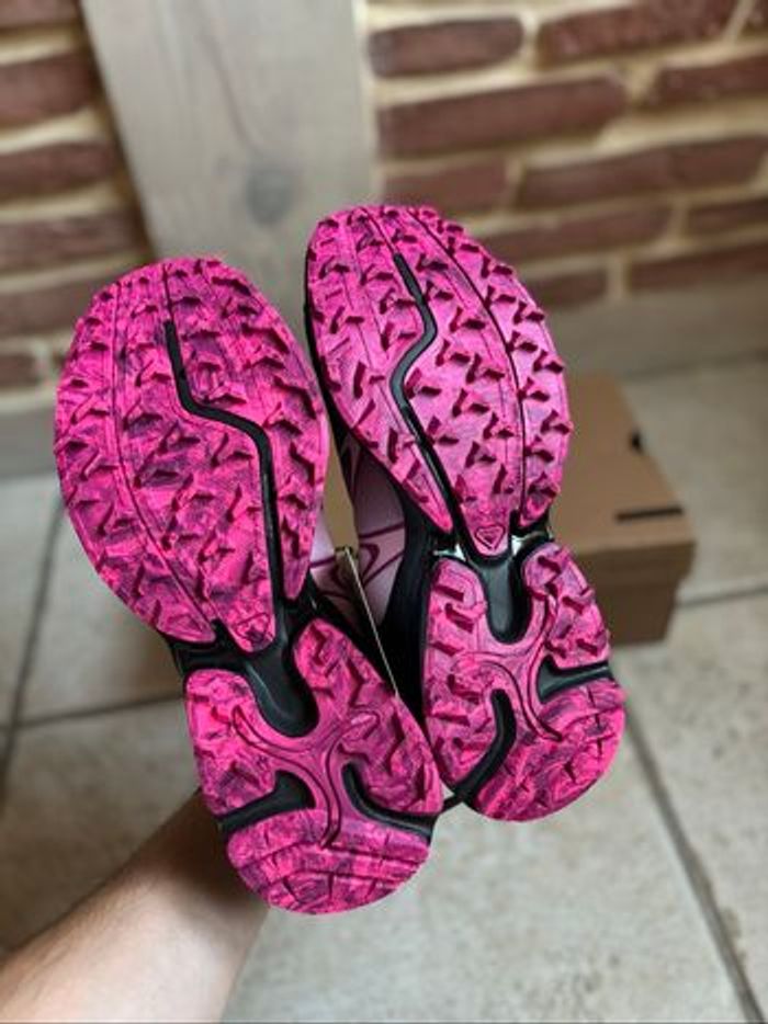 Salomon XT-whisper dreamscape noir et rose taille 40 - photo numéro 4