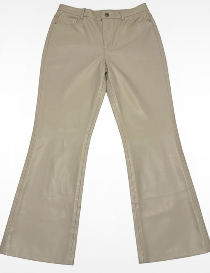 Pantalon Flare Effet Cuir (Simili Cuir) Zara – Taille 38