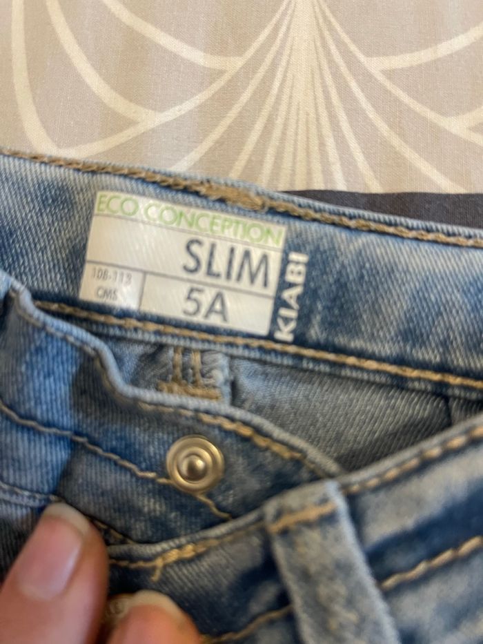 Lot 2 jeans kiabi 5 ans - photo numéro 5