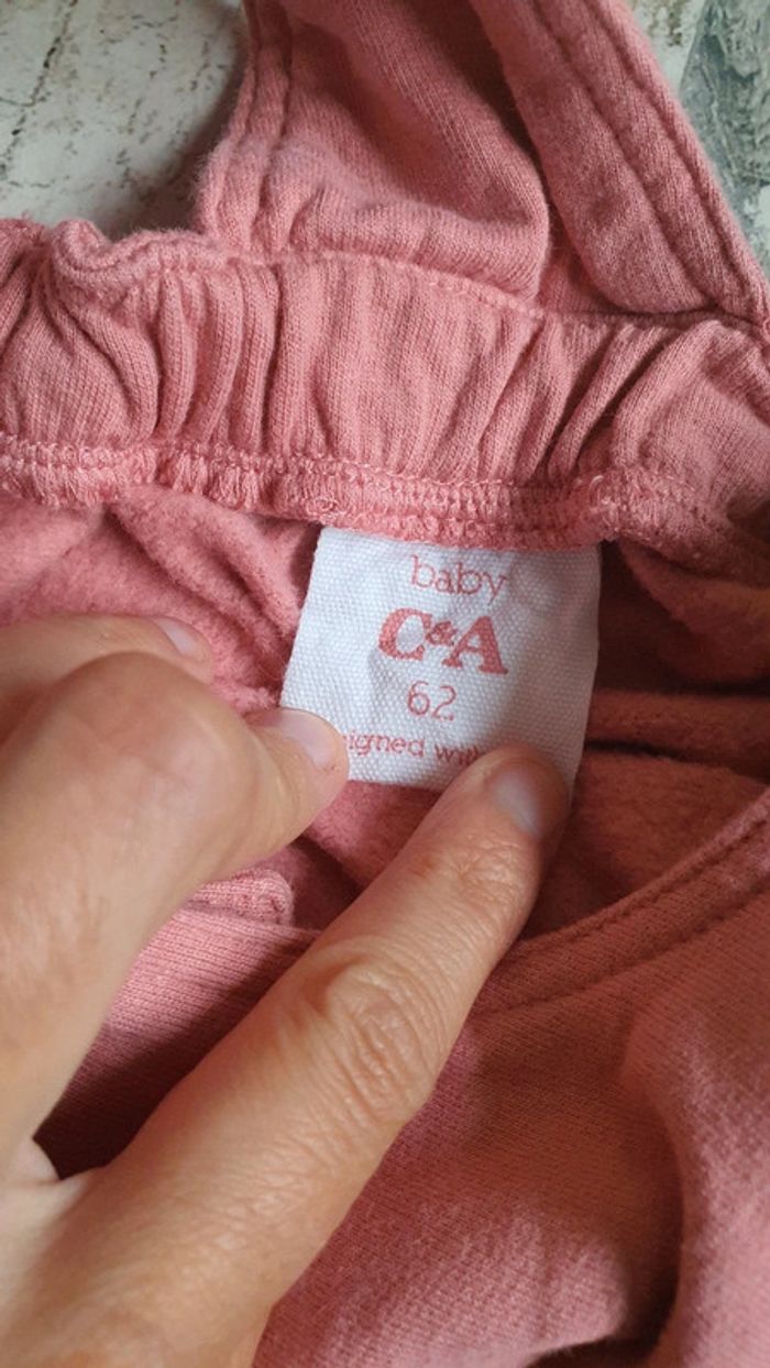 Très belle robe C&A 3 mois 62 cm en très bon état 👌 - photo numéro 3