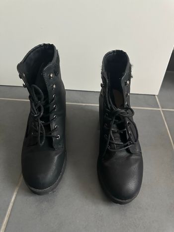 Bottes noires
