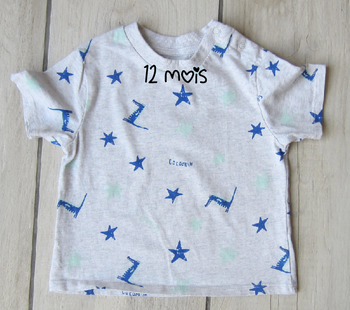 Tee shirt theme crocodile.