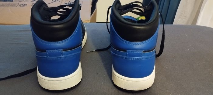 Paire de Nike air Jordan 1 pointure 43 - photo numéro 4