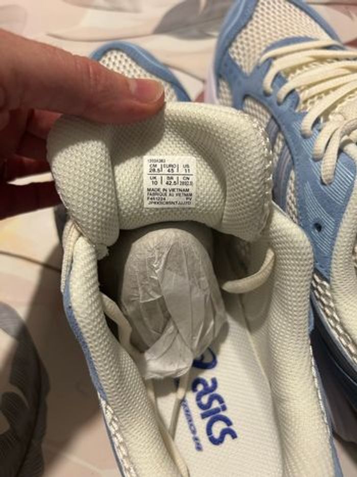 Baskets asics - photo numéro 4
