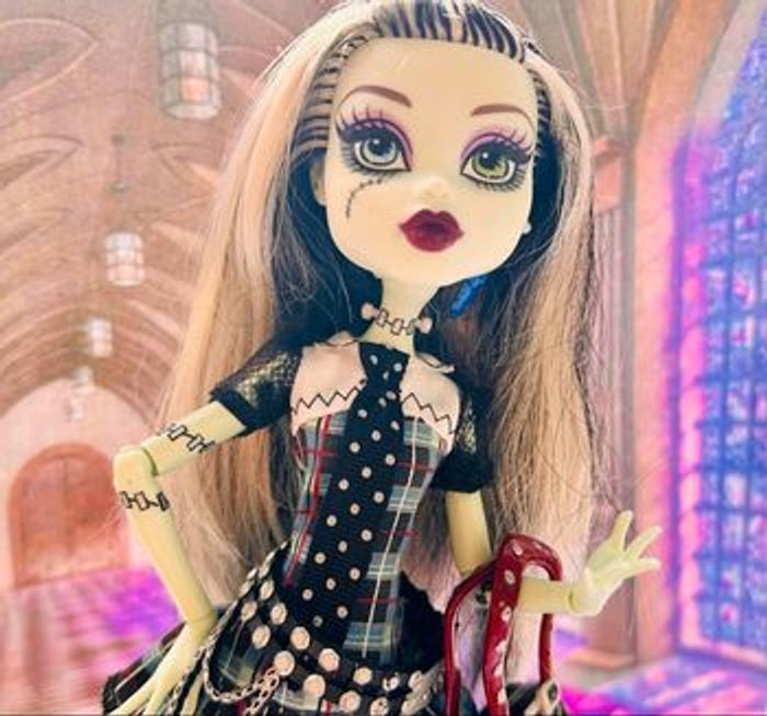 Monster High Frankie Stein First Wave Original Ghouls poupée sans animal de compagnie Watzit Mattel 2008 - photo numéro 5