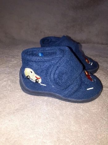Chaussons bébé 22