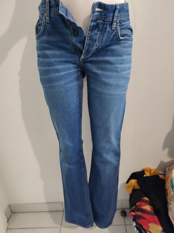 #kytie40homme. Jeans taille 40/30/32