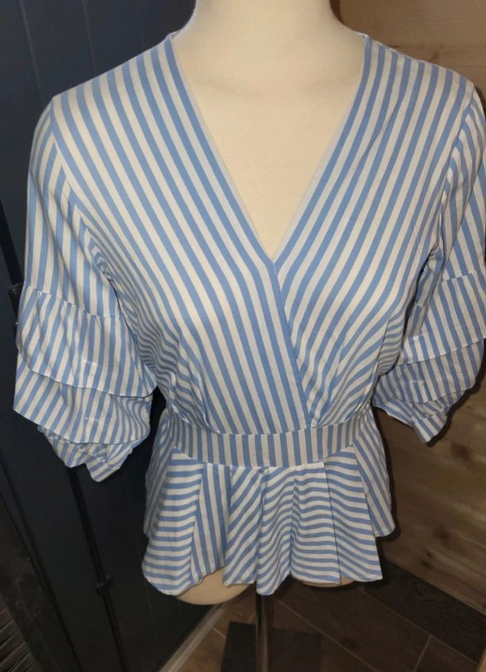 Très belle blouse 36 - photo numéro 2