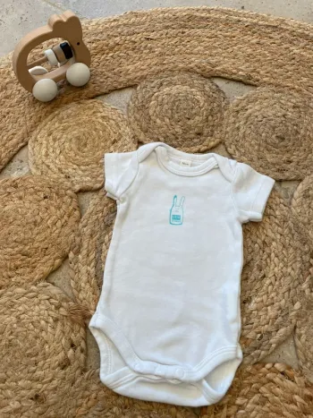 Bodies manches courtes 1 mois