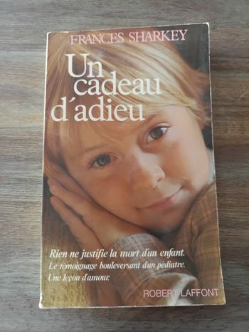 Un cadeau d'adieu par Frances Sharkey