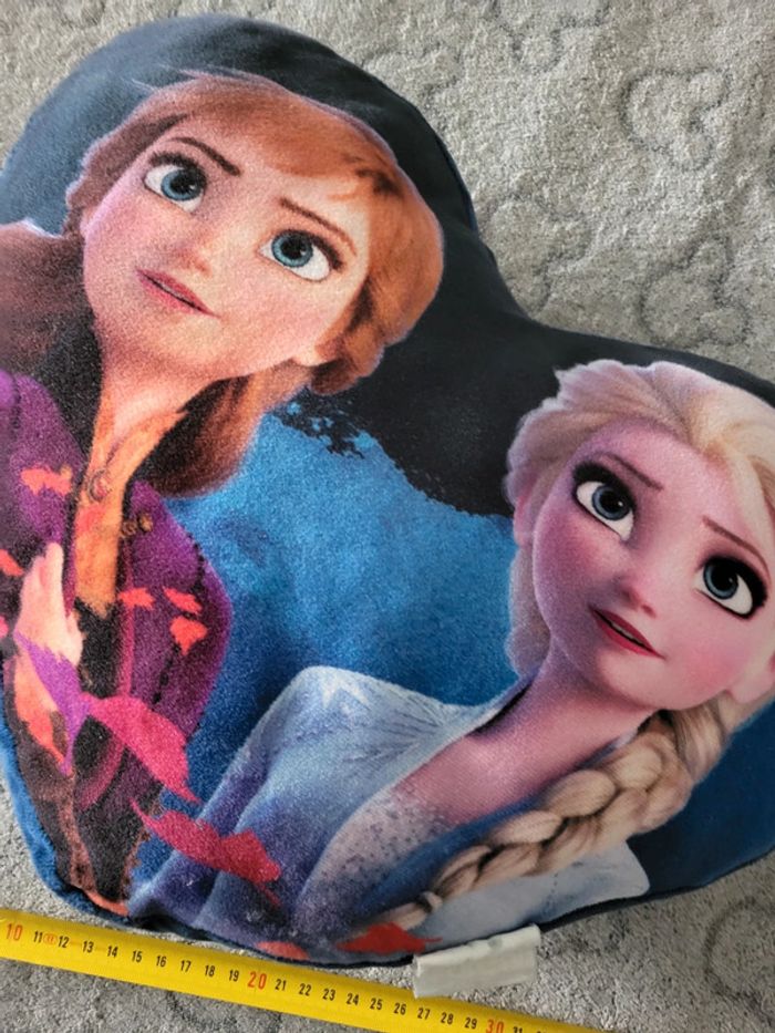 Coussin disney - photo numéro 3