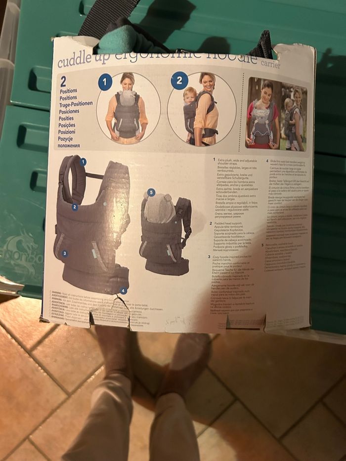 Porte bébé physiologique